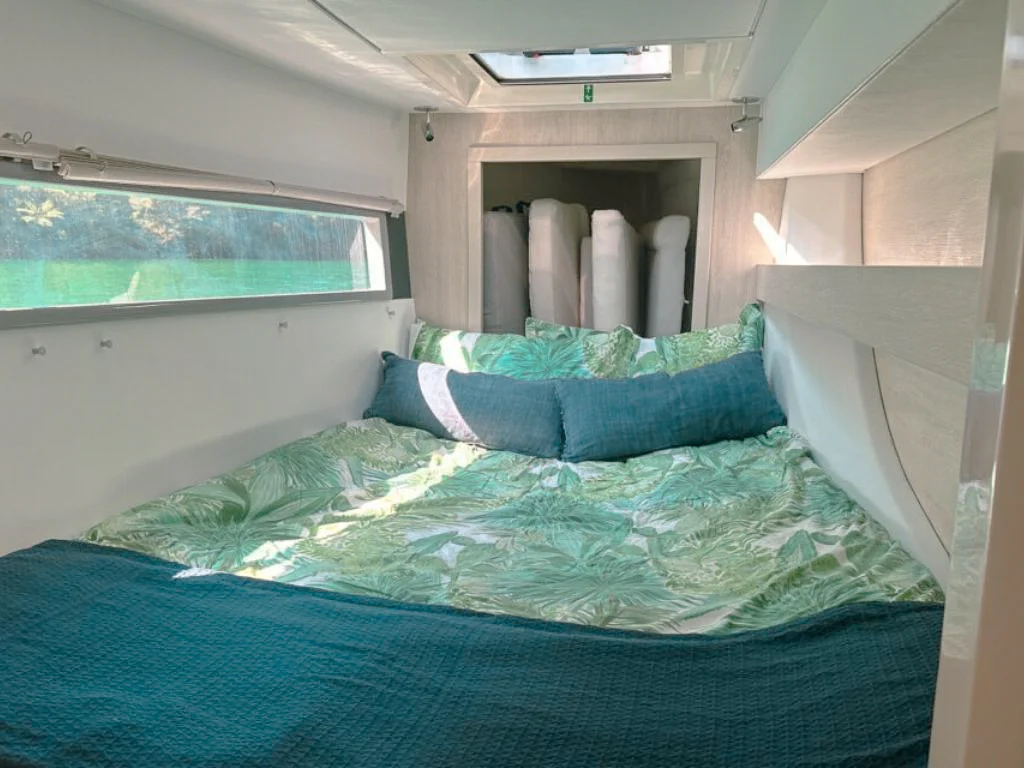 Cozy guest cabin on the 43 Leopard yacht