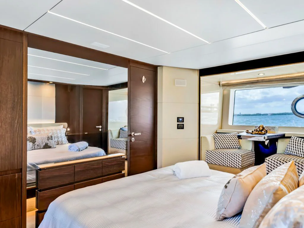 Master cabin inside the 75 Azimut