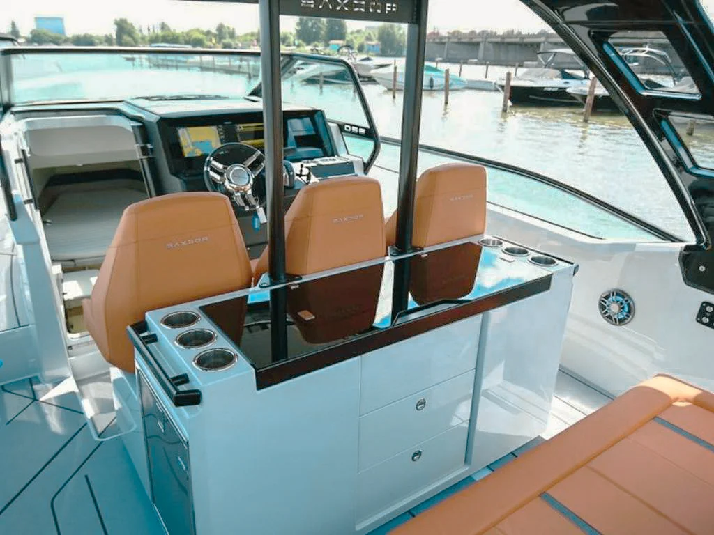 Spacious deck with sunpad on the 34 Saxdor