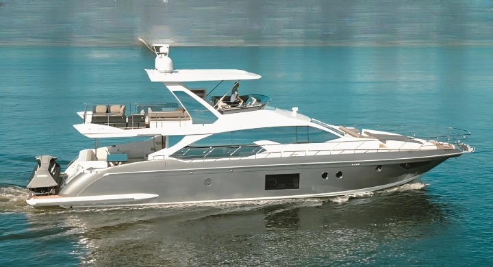68 Azimut VI luxury motor yacht for charter in Miami