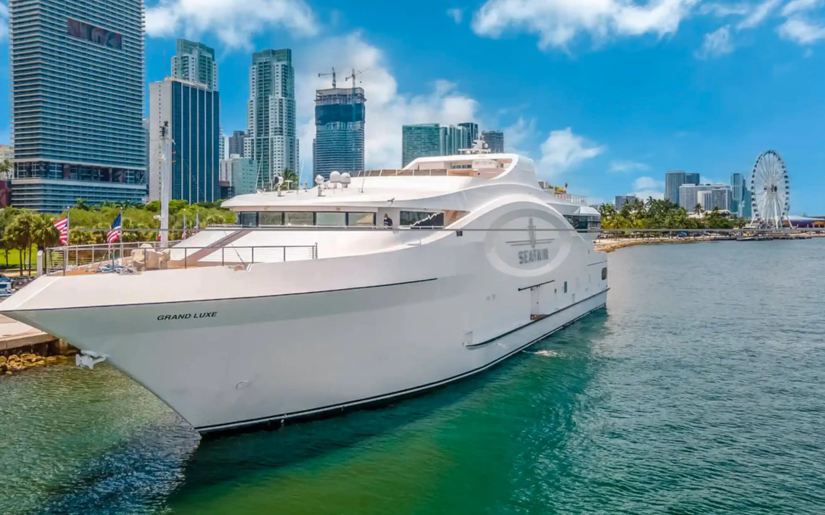 222 Nichols Brother superyacht deck