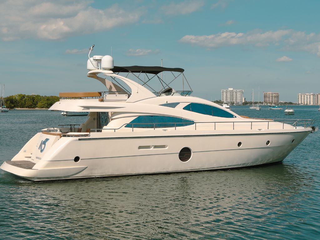 Exterior view of 70 Aicon yacht cruising in Fort Lauderdale