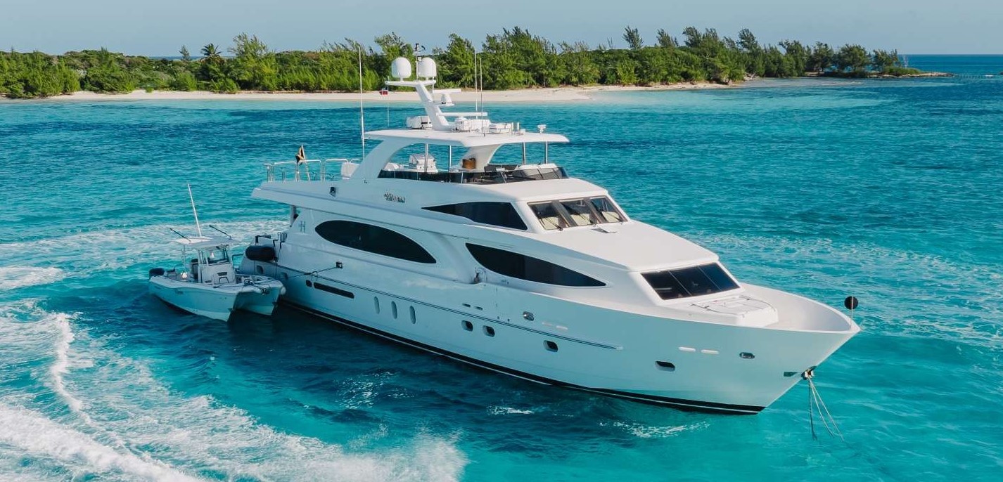 Rent a Private Motor Yacht in The Bahamas — 5 Crewed Multi-Day Charters Rent a Private Motor Yacht in The Bahamas — 5 Crewed Multi-Day Charters