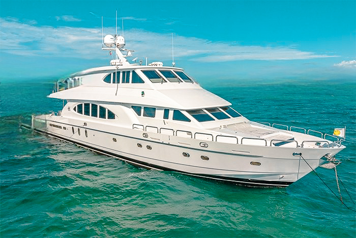 Rent a Private Yacht in The Bahamas — 5 Crewed Multi-Day Charters Rent a Private Yacht in The Bahamas — 5 Crewed Multi-Day Charters
