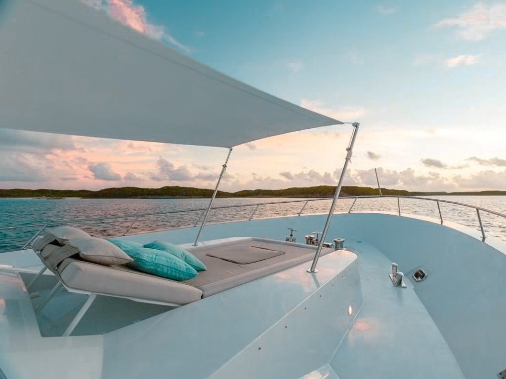 Front exterior view of the 161ft 116 Crescent yacht at sea
