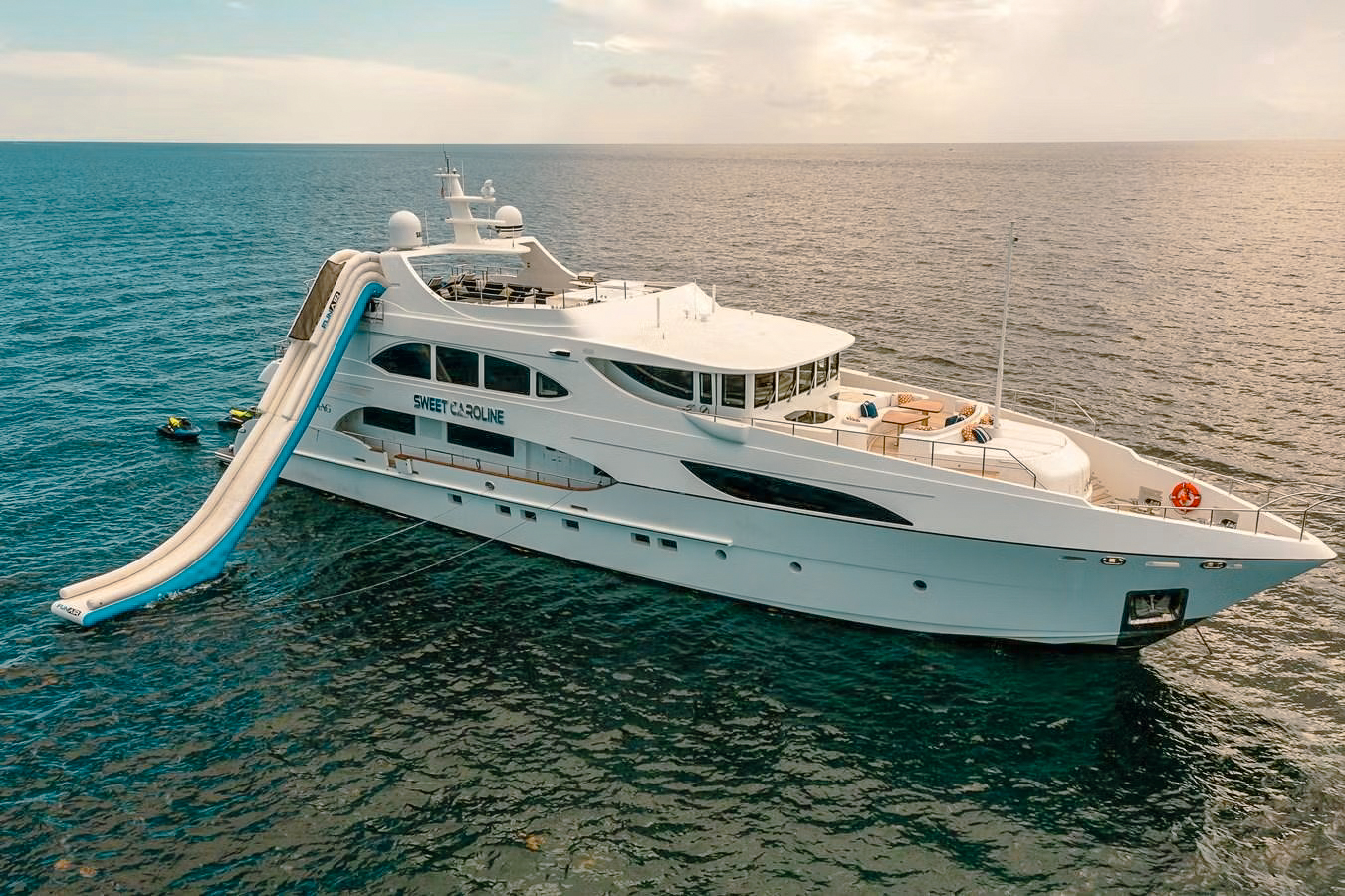 Private Yacht Charter in The Bahamas — 5 Crewed Superyachts Private Yacht Charter in The Bahamas — 5 Crewed Superyachts