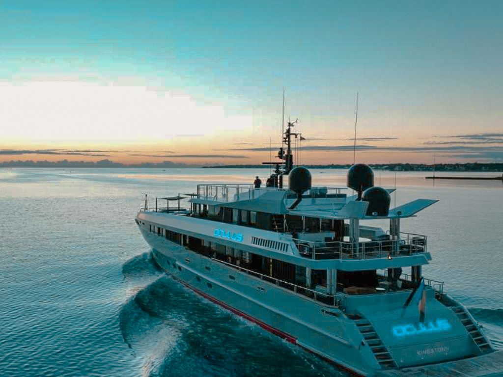 Bow of 128 Oceanfast yacht with sun pads