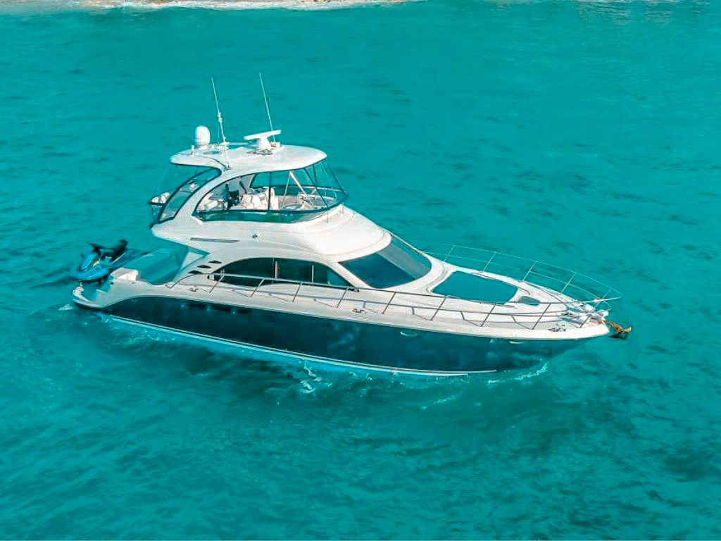 56 Sea Ray motor yacht for charter in The Bahamas