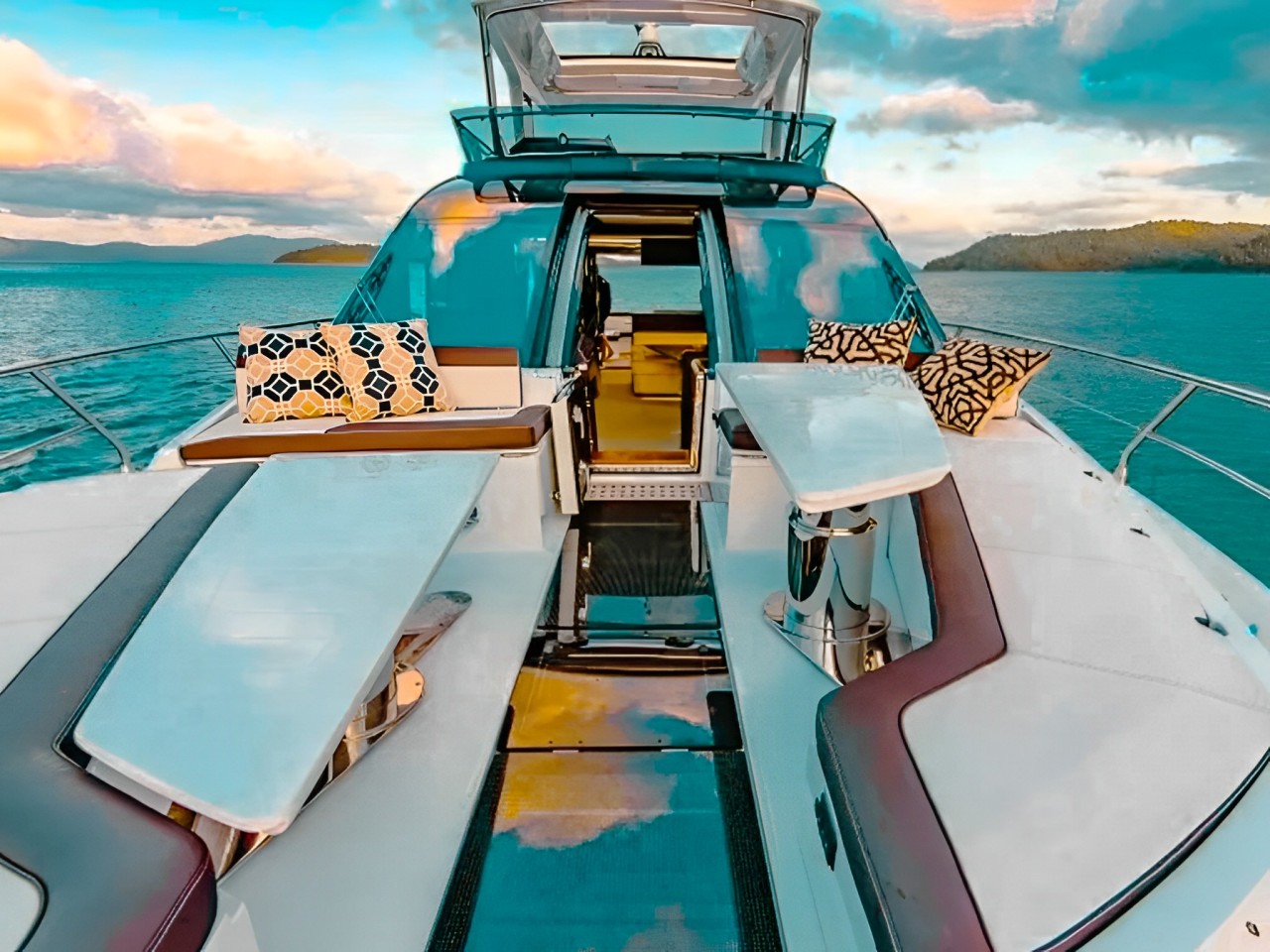 Front deck lounge area of 68 Galeon yacht