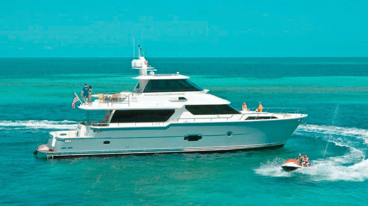 76 Horizon motor yacht with waterslide for Bahamas charter