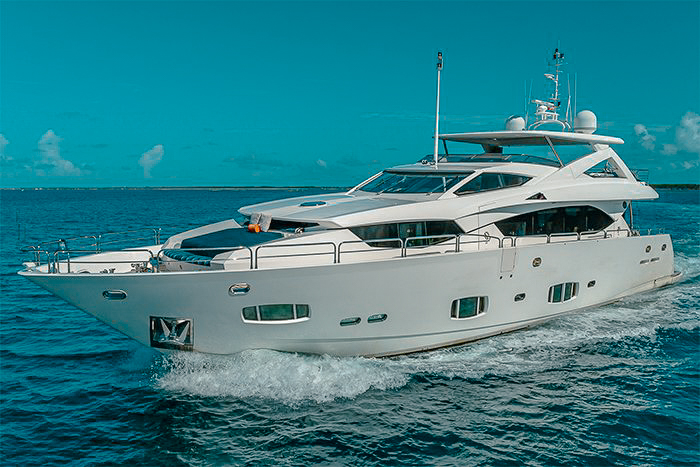 98 Sunseeker luxury motor yacht for private charter in The Bahamas