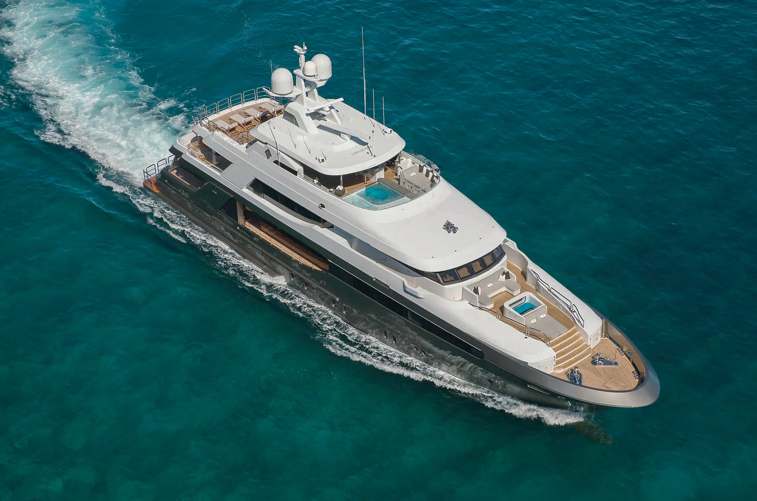Back view of 144 Crescent yacht