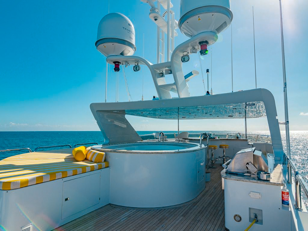 145 Christensen yacht master cabin bedroom