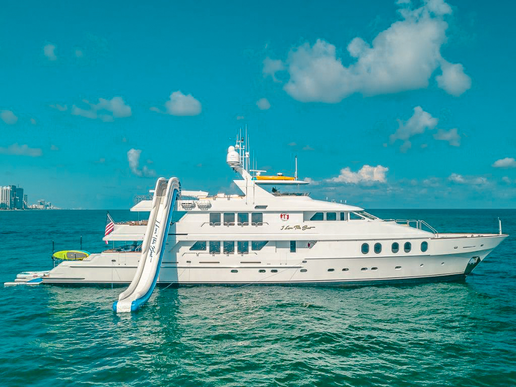 145 Christensen yacht interior dining area