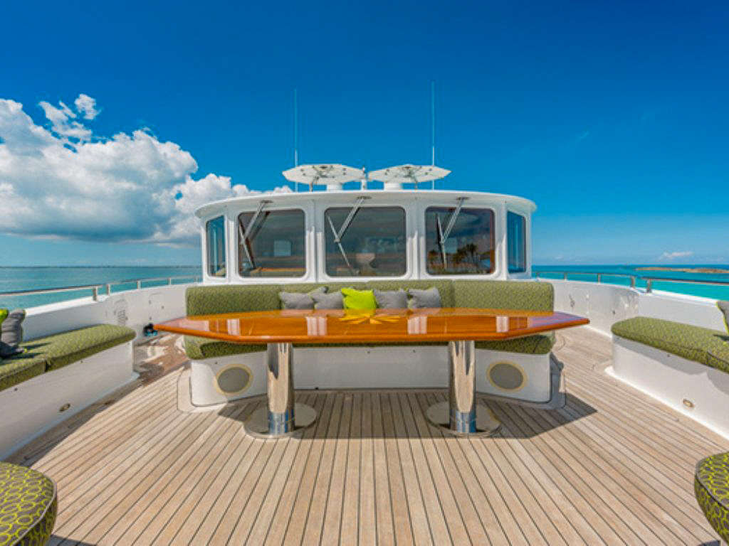 Interior salon of 146 Heesen II yacht with comfortable seating