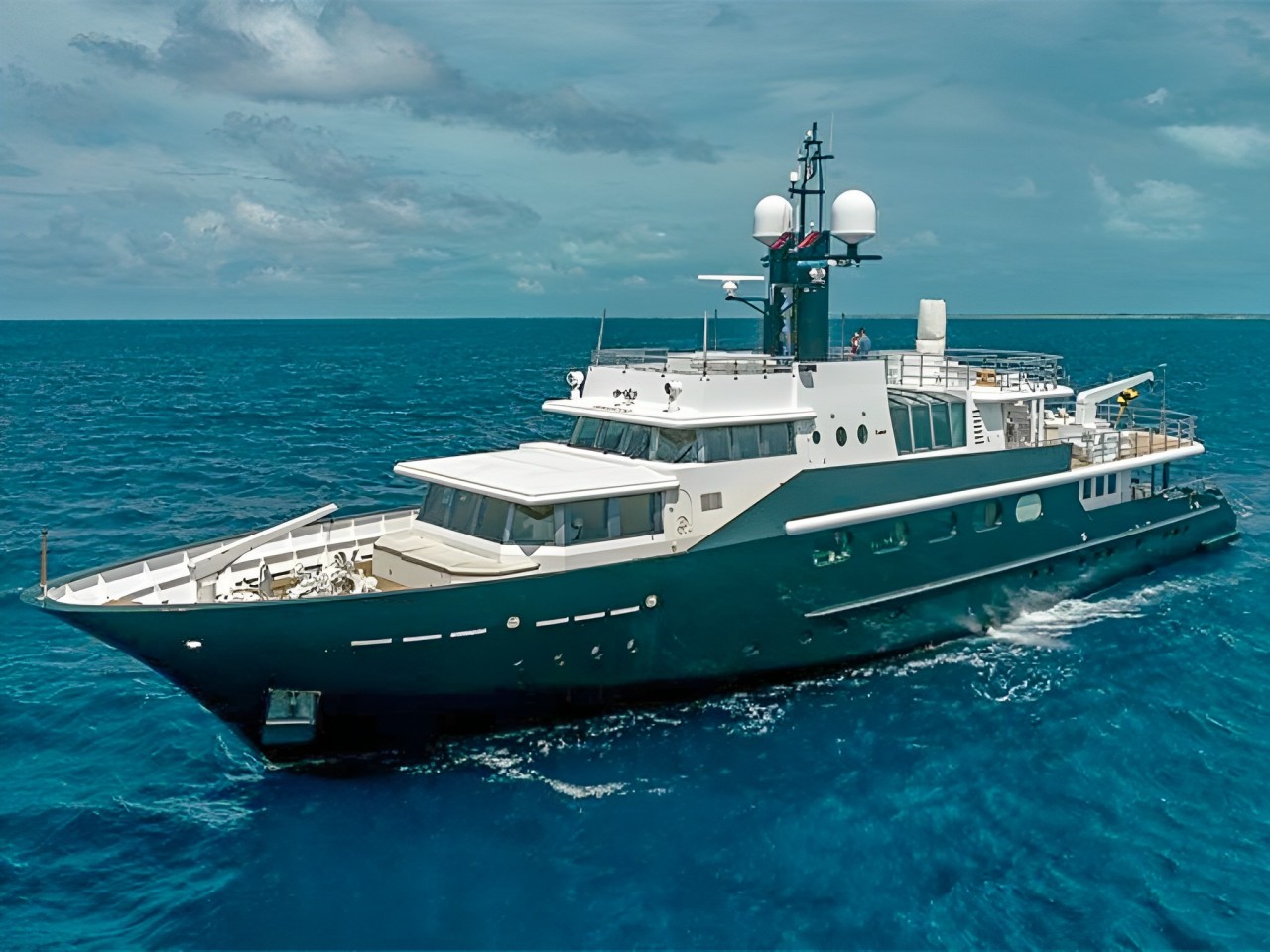 Exterior view of 162 Feadship yacht in the water