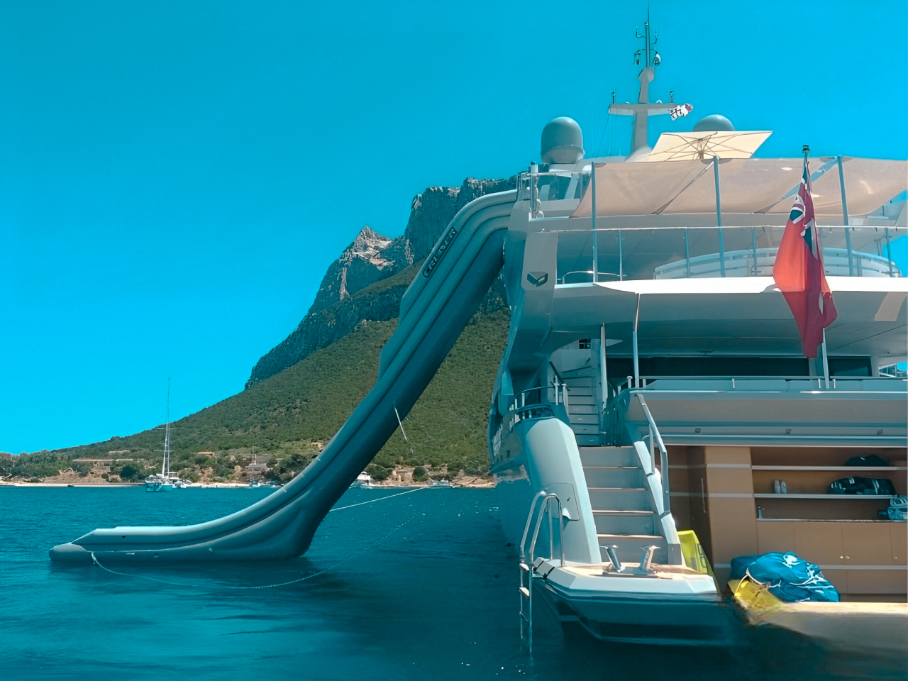 140 Benetti yacht cruising in the Caribbean water