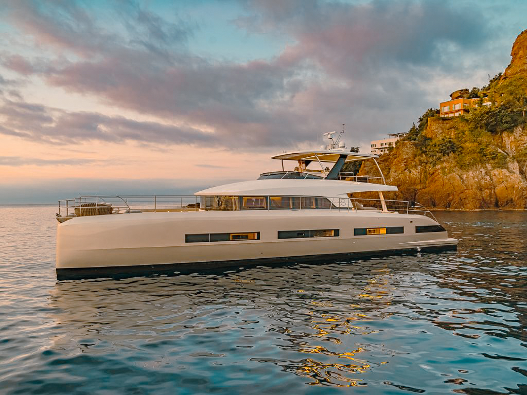 78 Lagoon II yacht cruising in the Caribbean