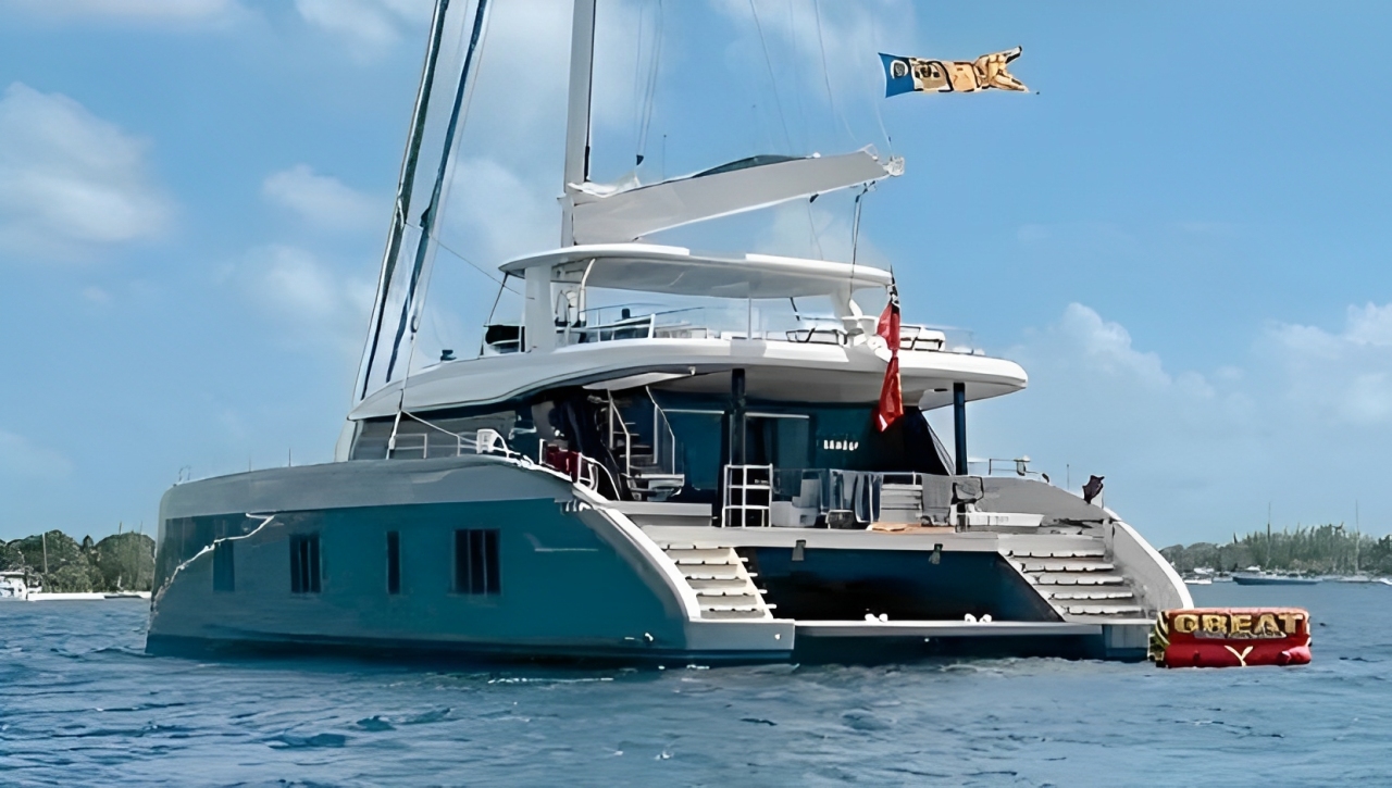 80 Sunreef IV sailing catamaran for multi-day Caribbean yacht charter