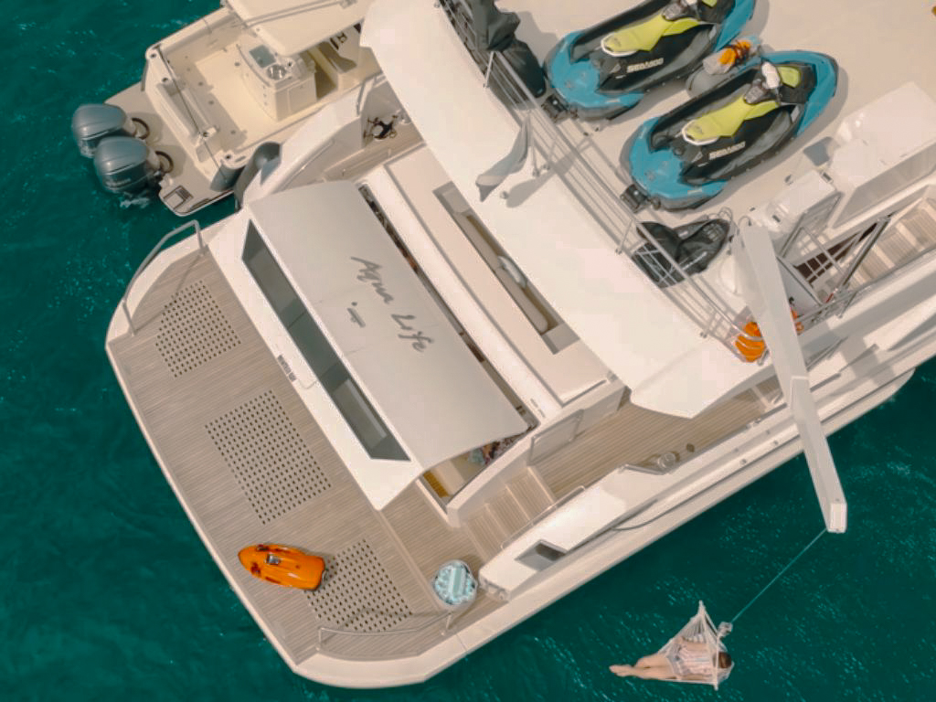 Interior salon of 90 Horizon yacht with modern decor