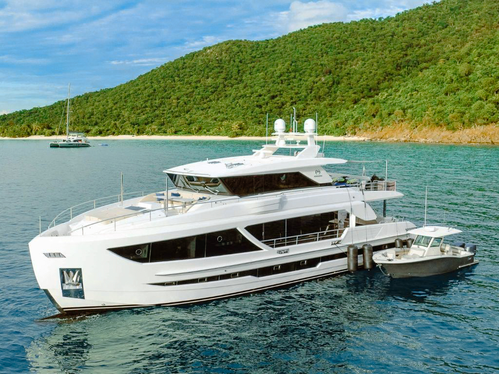 Exterior view of 90 Horizon yacht cruising in the Caribbean