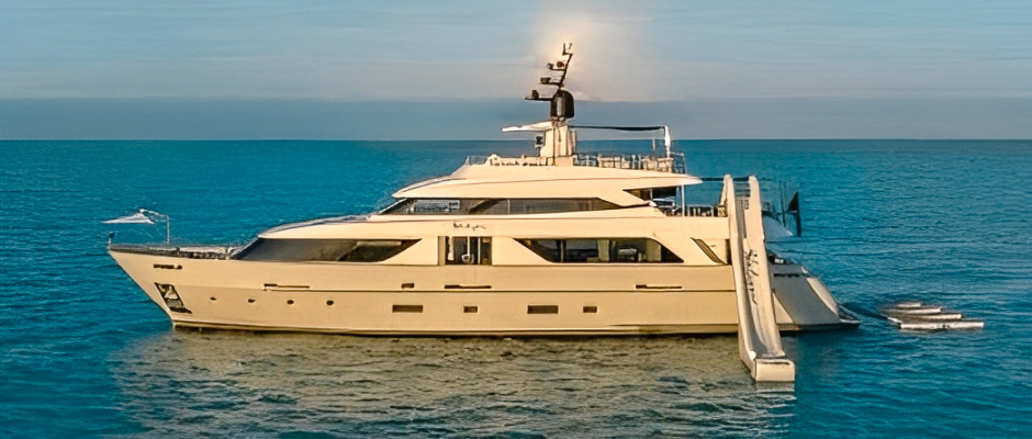 Rear deck of 112 San Lorenzo yacht with dining table