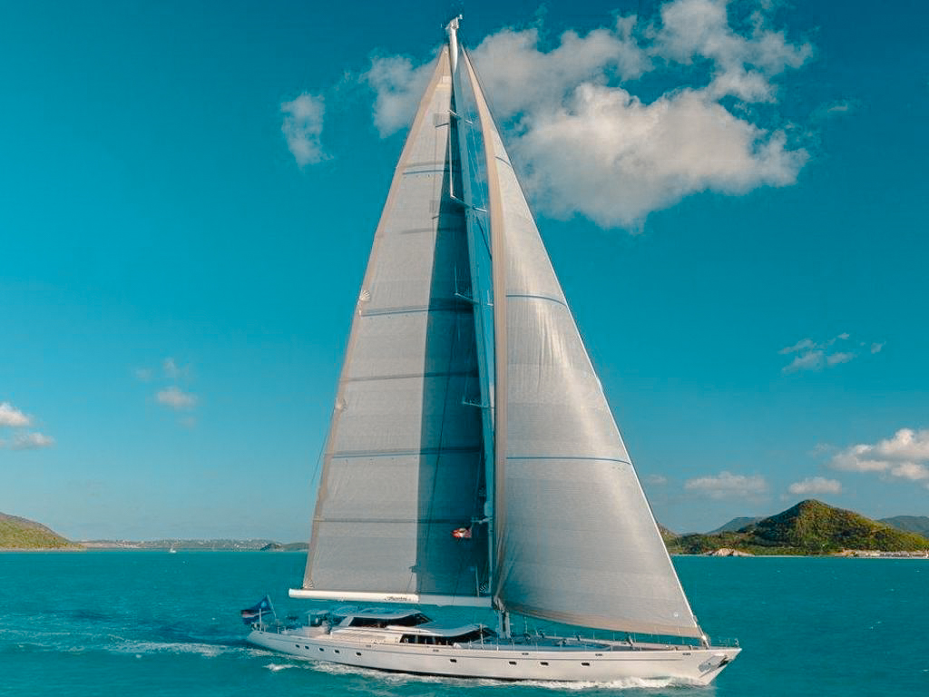 Side view of the 155 Royal Huisman yacht at sea