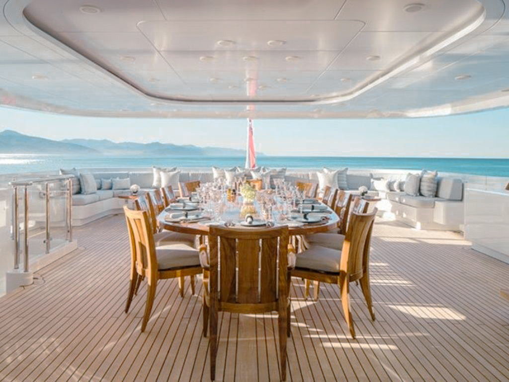 182 Turquoise yacht master cabin