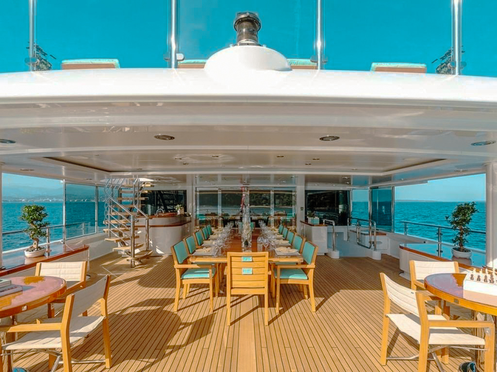 Comfortable seating area on the 196 CRN yacht deck