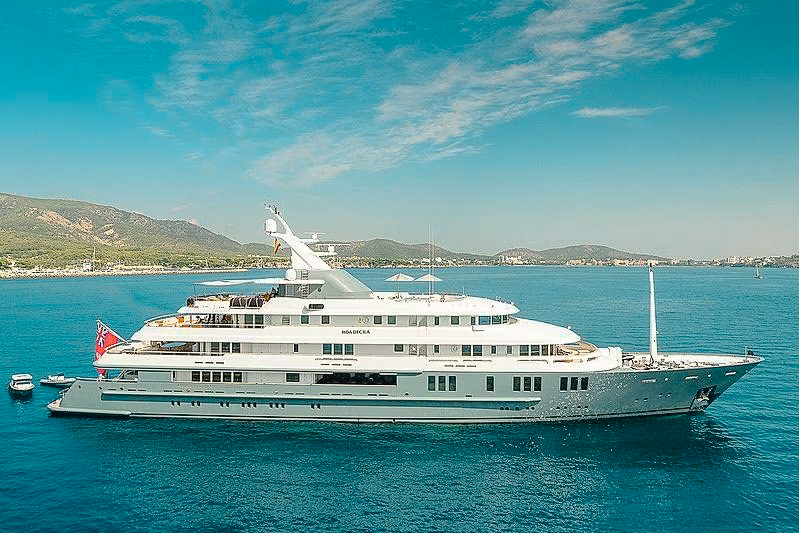 Exterior view of 251 Amels yacht at sea