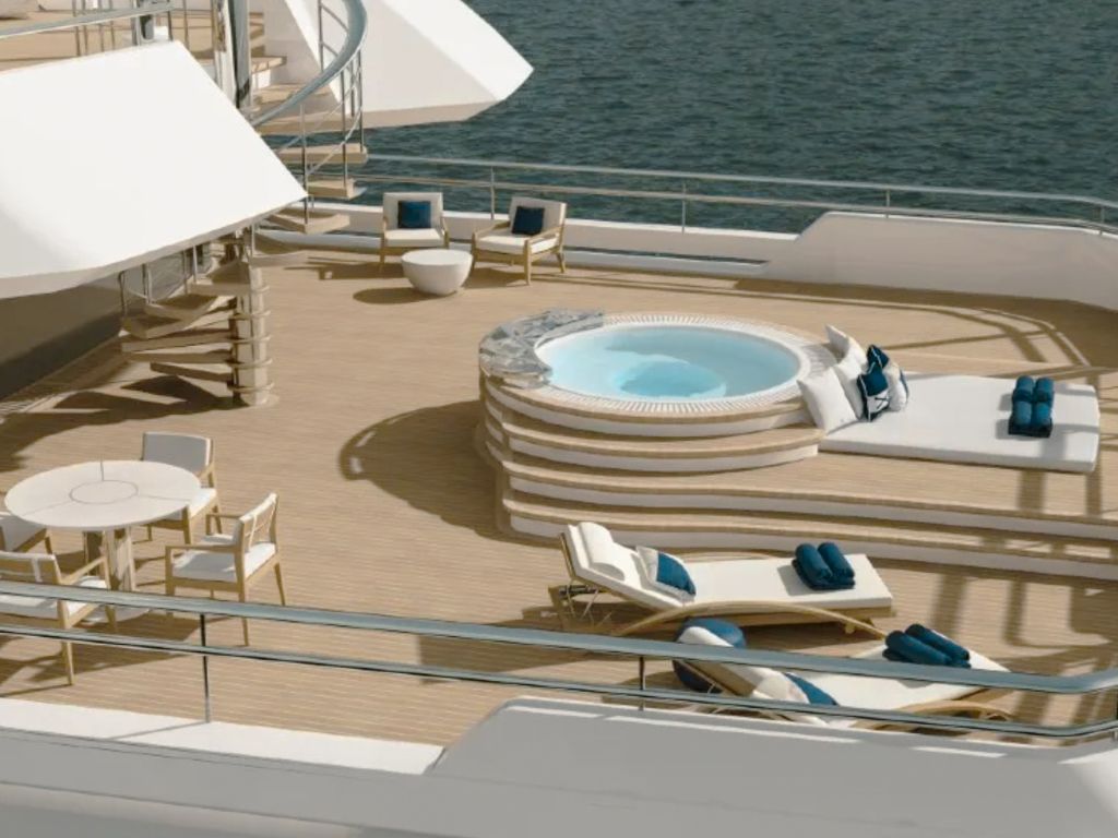 Beach club and swim platform on 288 Golden yacht