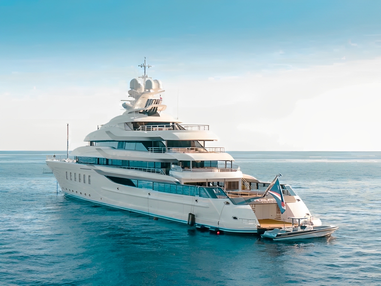 Side view of 312 Lurssen superyacht