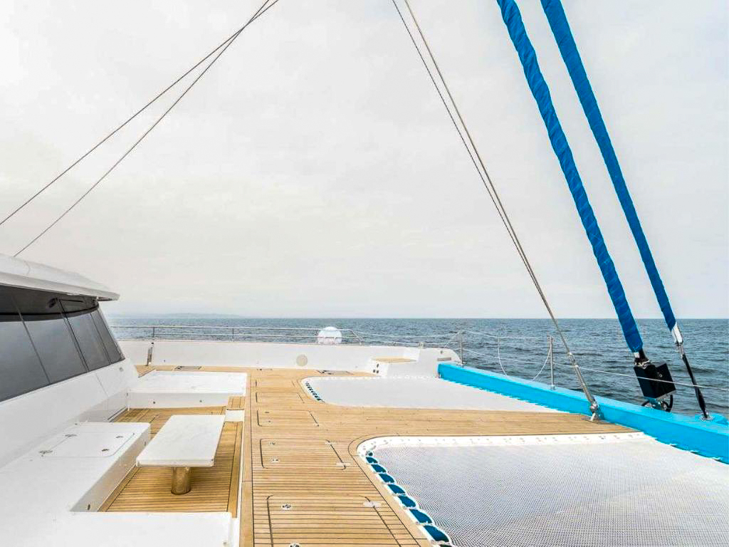 Lounge area on 80 Sunreef V yacht