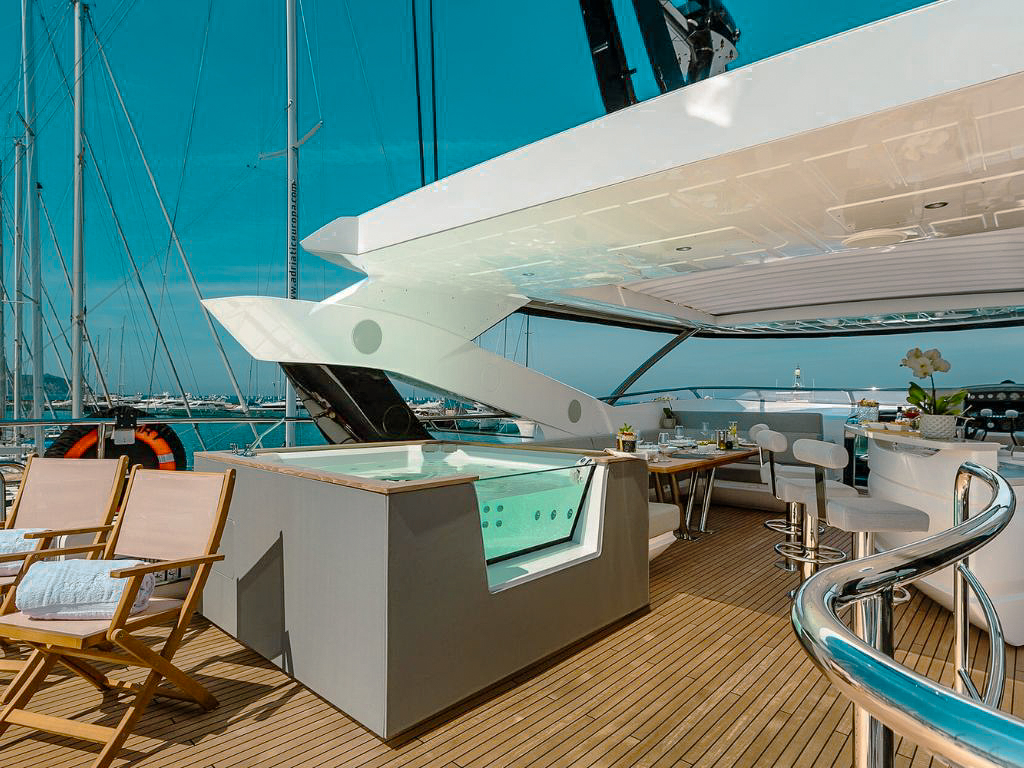 Stern view of the 92 Sunseeker showing the swim platform