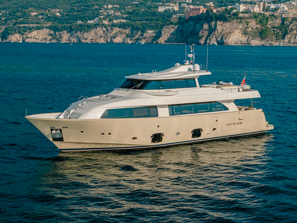 Exterior view of 85 Ferretti yacht