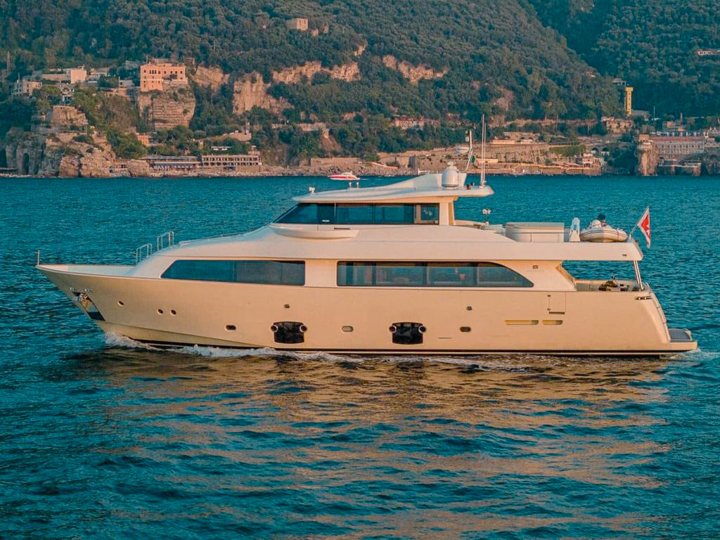 Stern view of 85 Ferretti yacht with water access