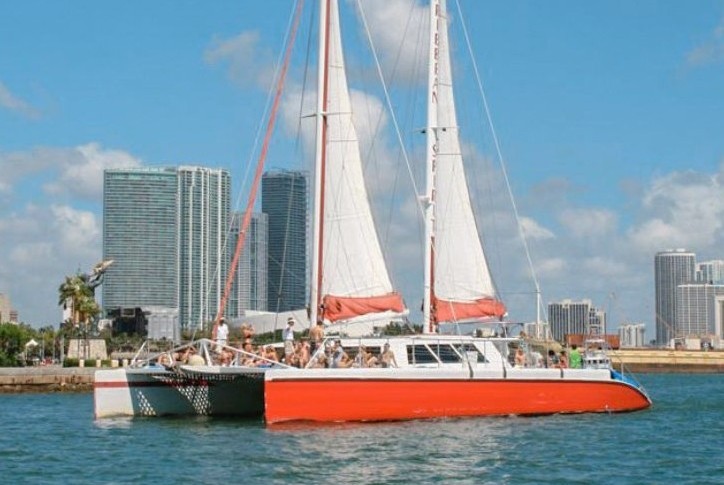 80 Sailing superyacht with expansive decks for large group charters in Miami
