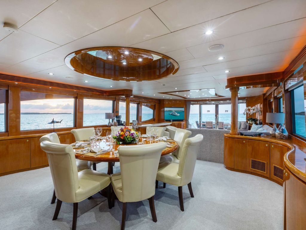 Interior salon of the 100 Hargrave yacht with comfortable seating