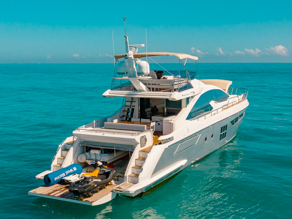 80 Azimut S8 Charter in Miami | Luxury Yacht Rental | YATR
