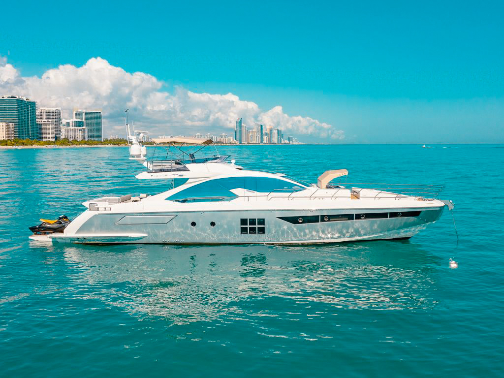 77 Azimut S yacht water toy Seabob
