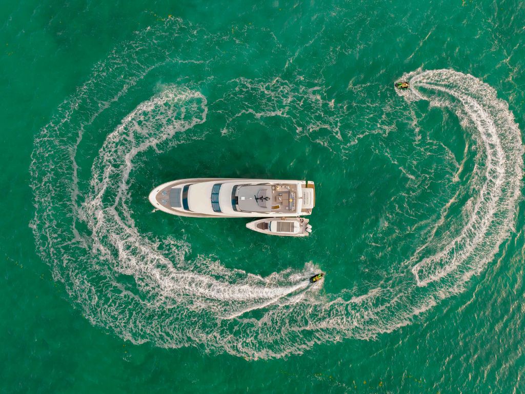 Bow of the 97 San Lorenzo yacht with sunpad