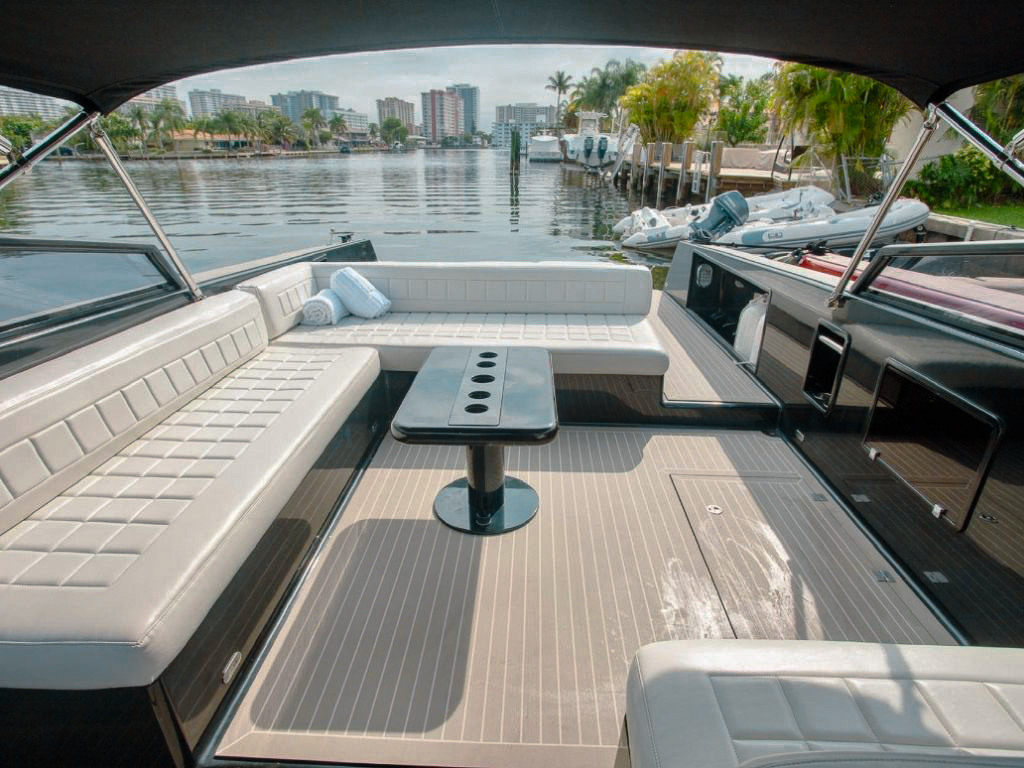 40 VanDutch yacht bow with sunpad