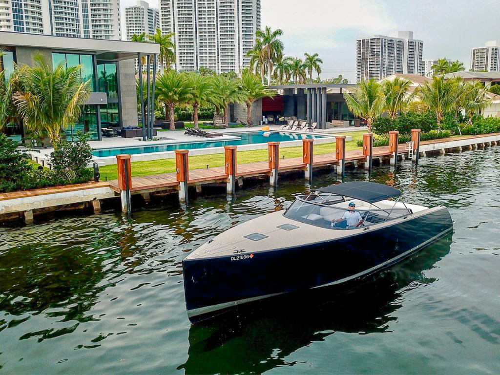Sleek 40ft VanDutch yacht cruising the clear waters of Miami