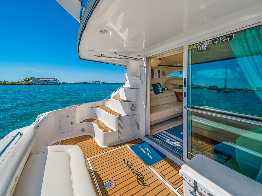 Bow sunpad seating on the 44ft Sea Ray yacht