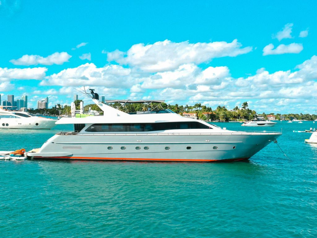 Stunning 103ft Tecnomar luxury yacht docked and ready for Miami charter