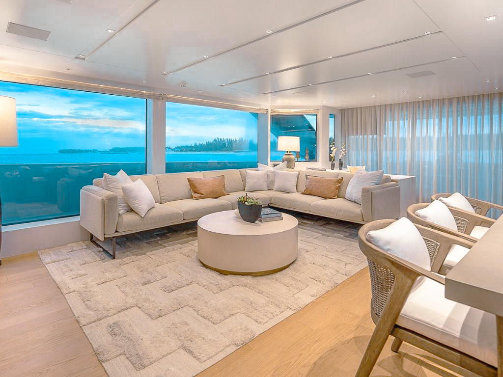 San Lorenzo 97 yacht interior living space