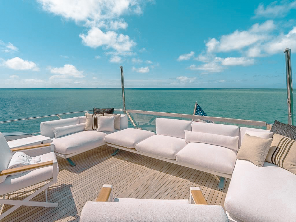 San Lorenzo 97 yacht main deck with lounge area