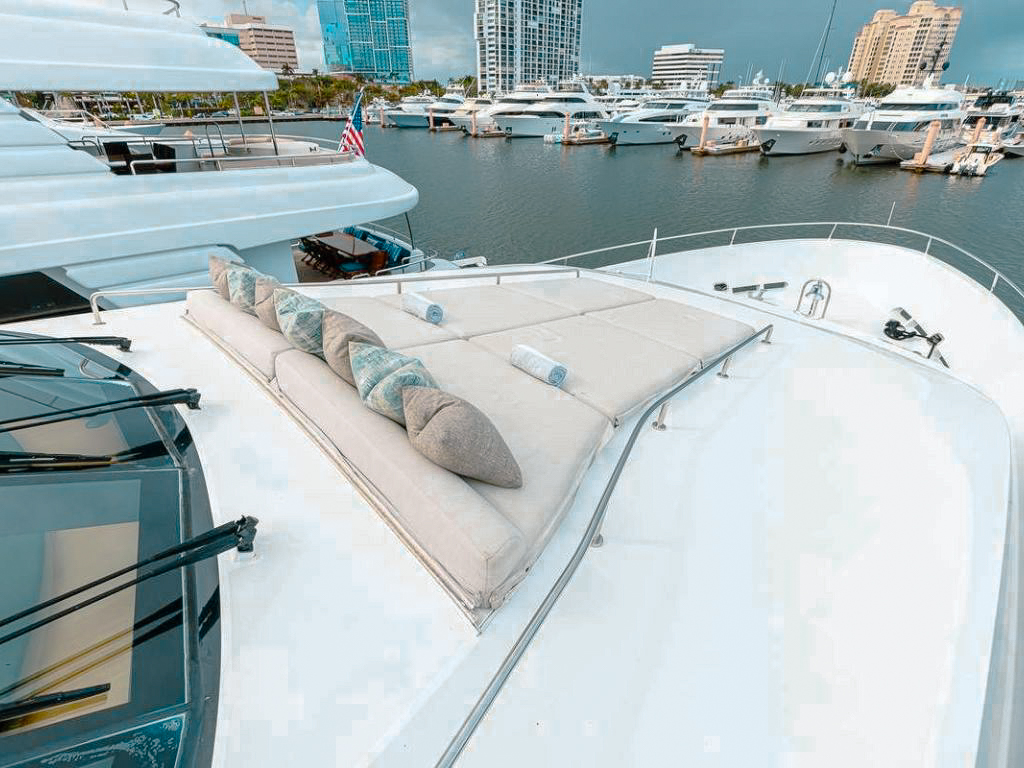Bow seating area on 123 Palmer Johnson III yacht