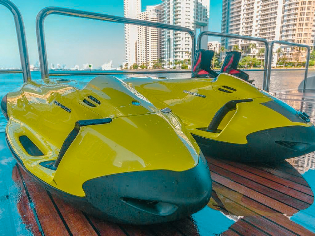 Front deck lounge area of the 103 Azimut II yacht