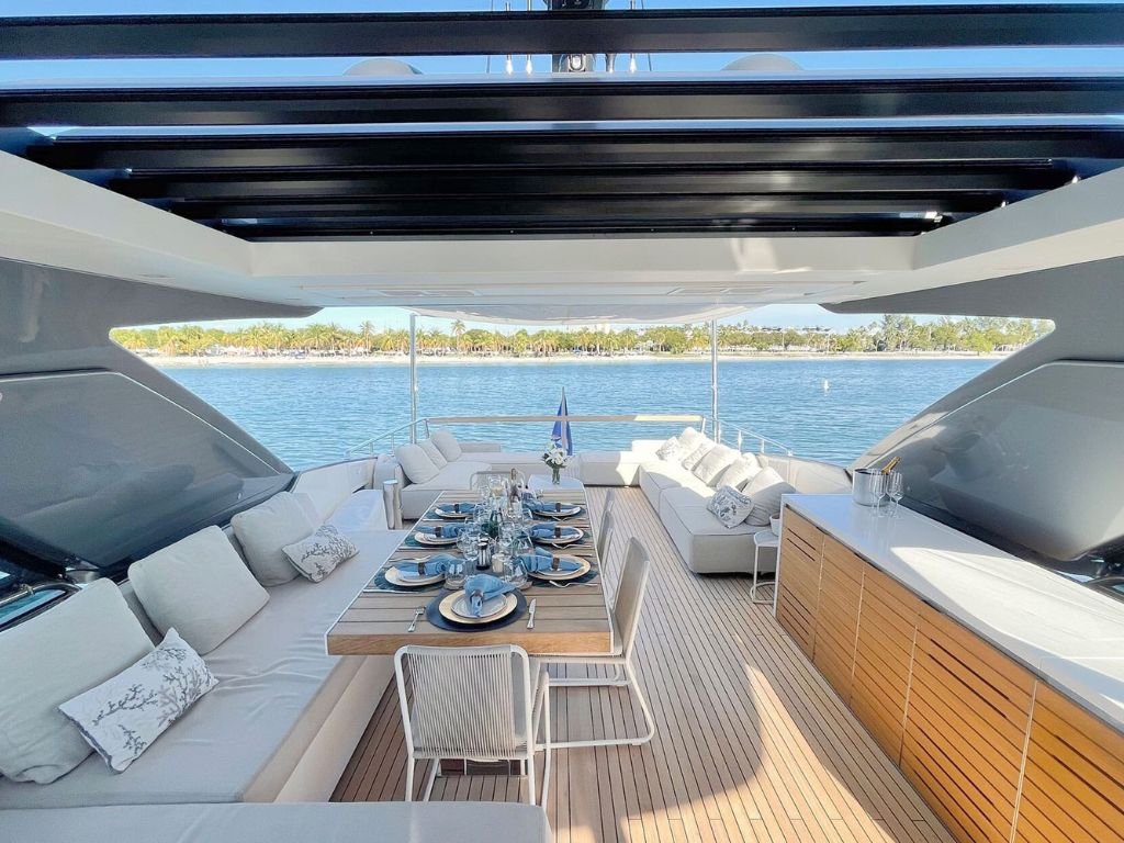Guests enjoying the deck of 88 San Lorenzo II with ocean views